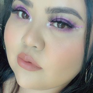 Meet your Posher, Carina